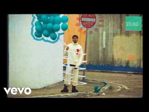 alvaro-diaz-feid-ft-tainy-llori-pari-official-video.jpg Alvaro Diaz, Feid, ft. Tainy – Llori Pari (Official Video)