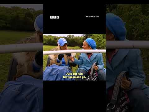 nicole-richie-gives-paris-hilton-dog-food-to-eat-bbc.jpg Nicole Richie gives Paris Hilton dog food to eat – BBC