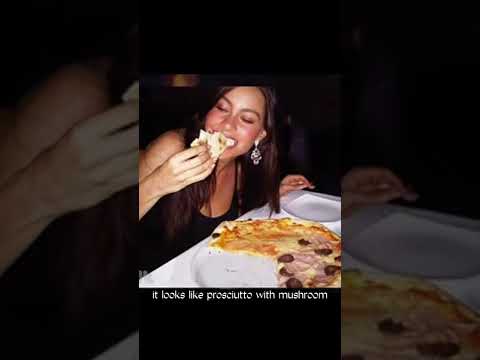 Gordon Ramsey insulting Sofia Vergara for eating with hands and not 🍽😦😯