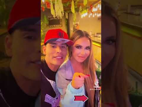 “ME MOCHO UN HUEVO” Estreno 8 de marzo 12pm Hora Los Angeles