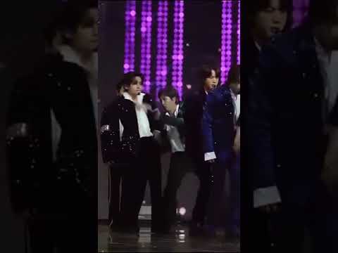 BTS Dance Behind The Scene😅| bts viral dance | purple You #shorts #bts #army