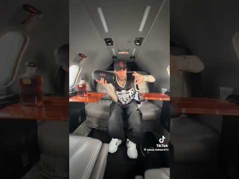 @SantaFeKlanOfficial  cumbia rap #cumbia #rap