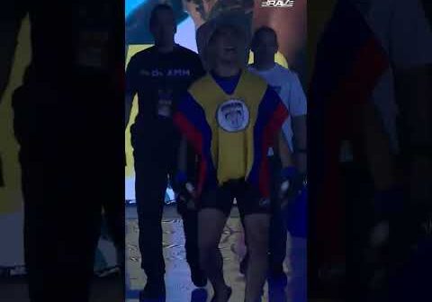 Dumar Roa grand entrance, we love the dance!! 🕺🕺🕺🕺 #mma #bravecf #bravecfshorts #bravetv