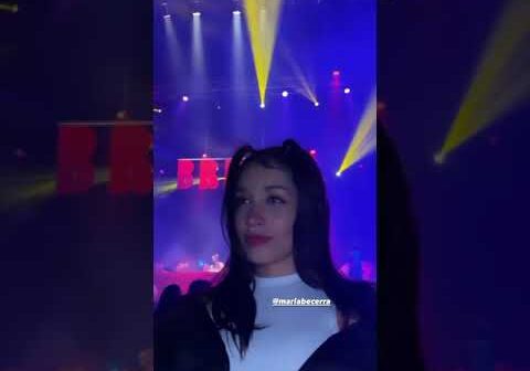 MARIA BECERRA BAILANDO CON TINI EN FIESTA BRESH