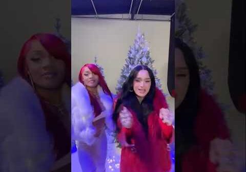 EUGH EUGH EUGH 😇🎄🧑🏾‍🎄 #xmastime #kehlani