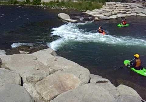 Kayak surfing in Reno &#8211; on the Truckee