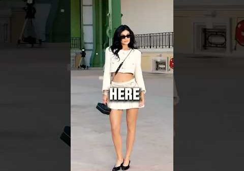 Kylie Jenner Join Chanel Fashion Show During Fashion Week