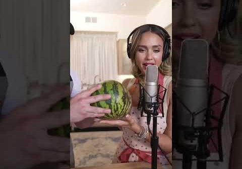 jessica-alba-whispered-to-my-fruit.jpg Jessica Alba whispered to my fruit