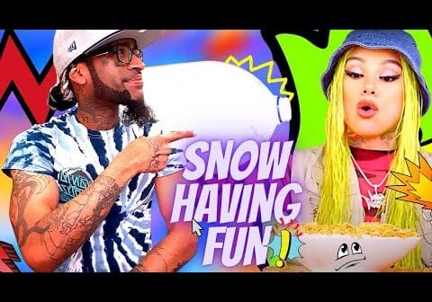 Snow Tha Product &#8211; Confleis No Soy Santa Official Music Video (REACTION)