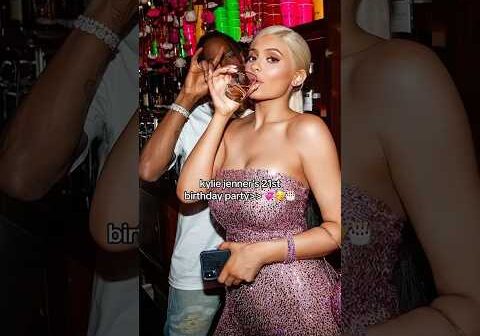 her-birthday-vibe-efb88f-kylie-jenner-viral-video-goviral-fashion-model-birthday-celebrity.jpg Her birthday vibe ❤️🔥🥵 Kylie Jenner viral video #goviral #fashion #model #birthday #celebrity