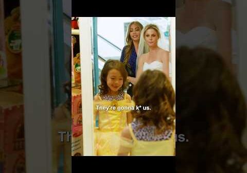 The dress in every girl’s heart #modernfamily #shorts #sofiavergara