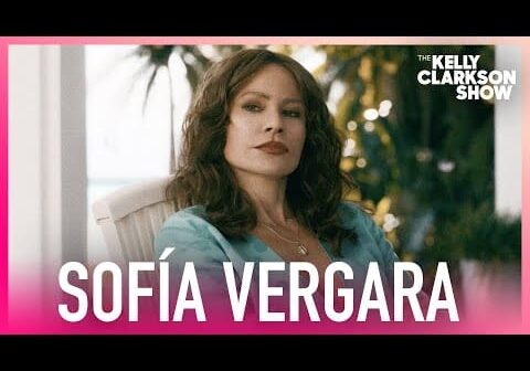 Kelly Clarkson Can’t Believe Sofía Vergara’s Transformation In ‘Griselda’
