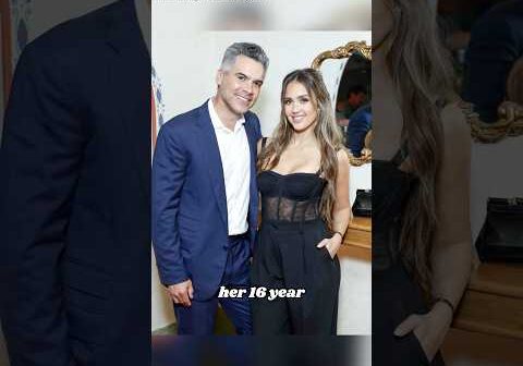 No wonder Jessica Alba looks even more glamorous post-divorce.#shorts #JessicaAlba #CashWarren #kid