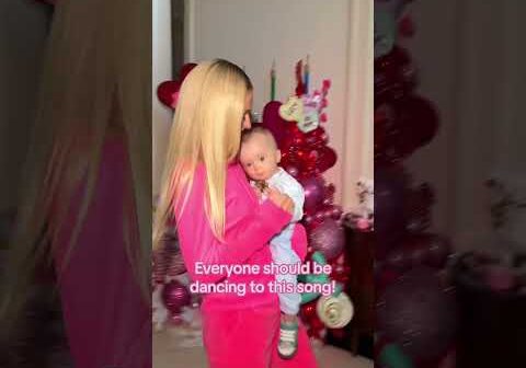 So moved by @Cat.Janice  s strength, grace and resilience in her cancer battle| Paris Hilton