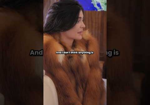Kylie ruined Kardashians plane😏#kardashian #kimkardashian #kyliejenner #kendalljenner #kylie #shorts