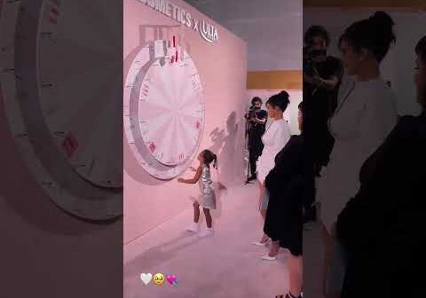 Kylie Jenner with her daughter Stormi at Kylie Cosmetics x Ulta Beauty event. #kyliejenner