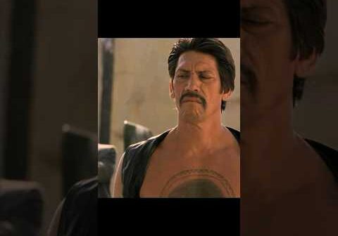 Knives vs Guns | “Desperado” 1995 | A great action scene with Danny Trejo