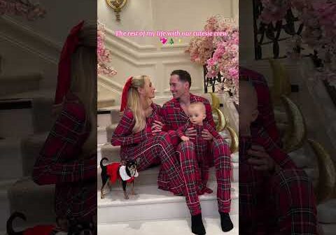 Santa gave me the everlasting gift of family this Christmas! | Paris Hilton
