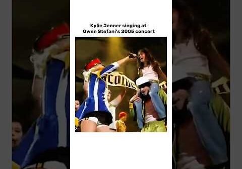 Kylie Jenner singing at Stefani’s 2005 concert #kyliejenner #viralvideo #shorts