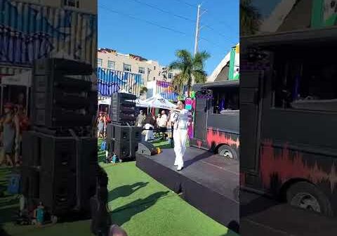 #Vikina @ #305Days Miami, Fl https://www.instagram.com/vikinamusic/?hl=en #gonnahappen