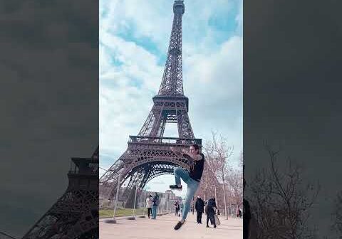 Dumar Roa en la Torre eiffel