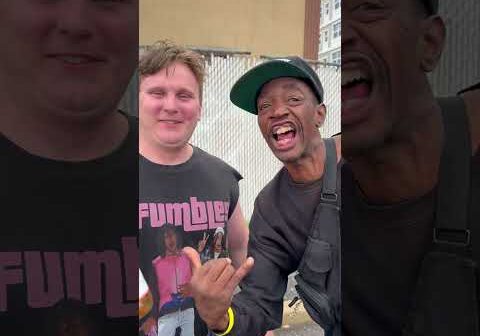 Bailing strangers out of jail 😂