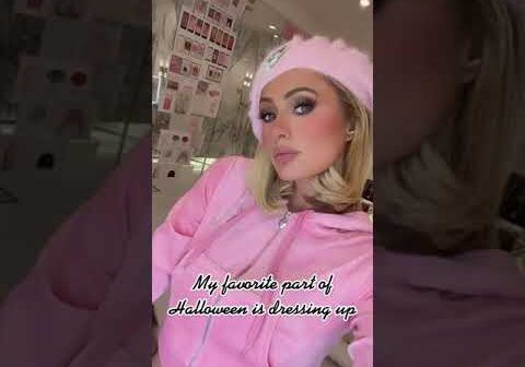 #Halloween is my favorite holiday, and it’s almost here! ????? | Paris Hilton