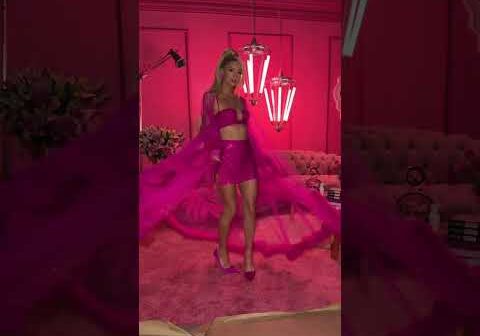 It  s called   Paris core #ThatsHot | Paris Hilton