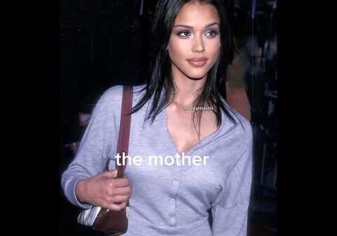 the daughters are pretty but the mother is beautiful 😍❤️#jessicaalba #jessica #actress #viralshort