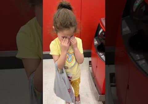 The ending is a lil different than Mila’s 🥹😭THIS is the video of Sophie when she got her first $20